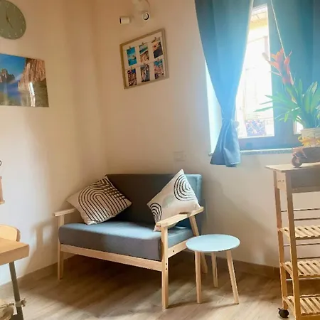 Domus Efisia 2 Apartamento *