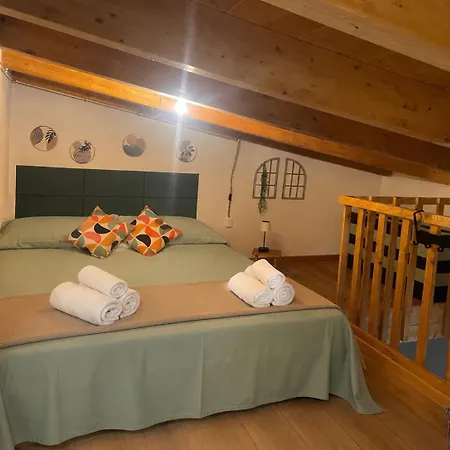 Apartamento Domus Efisia 2 *