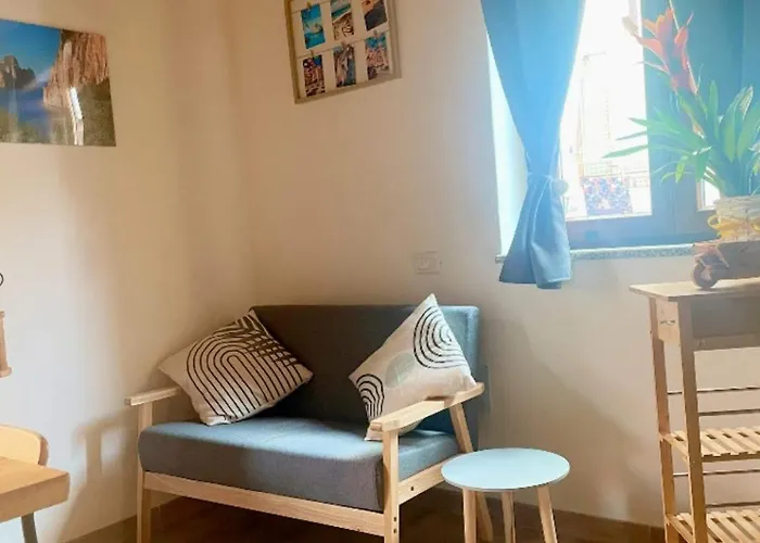 Domus Efisia 2 Apartamento *